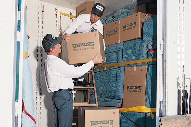Unloading Bekins truck
